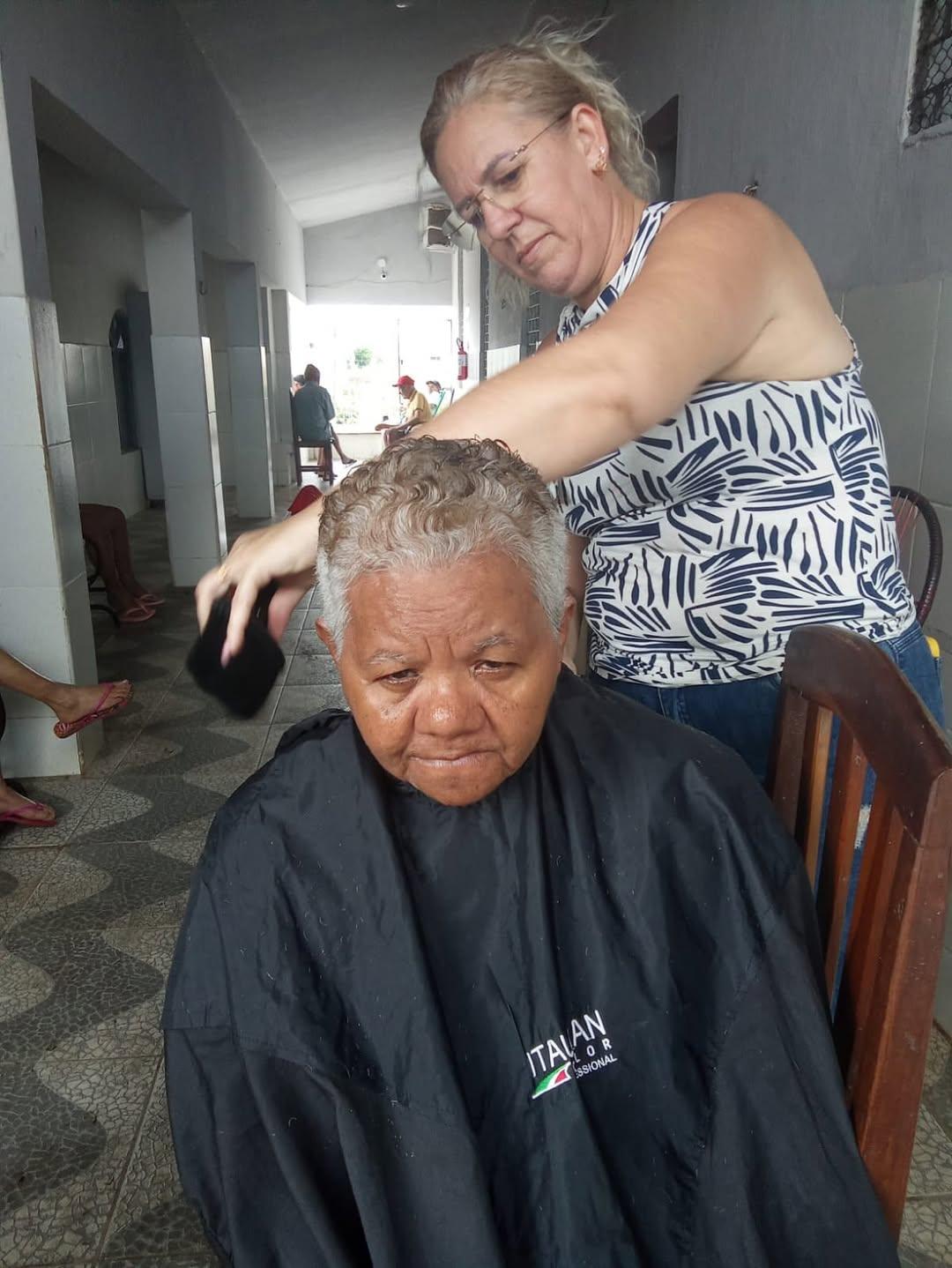 Dia de voluntariado na nossa instituição
